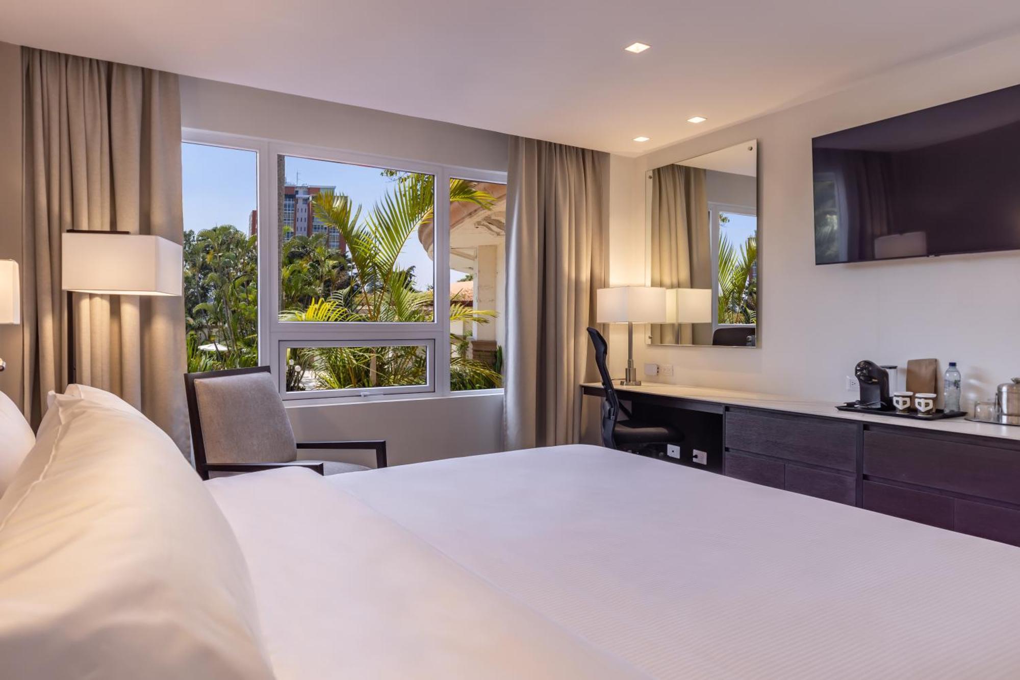 Hotel Biltmore Гватемала Экстерьер фото